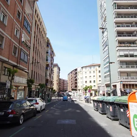 Coqueto Junto A Casco Viejo * בילבאו