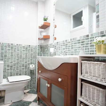 Coqueto Junto A Casco Viejo בילבאו