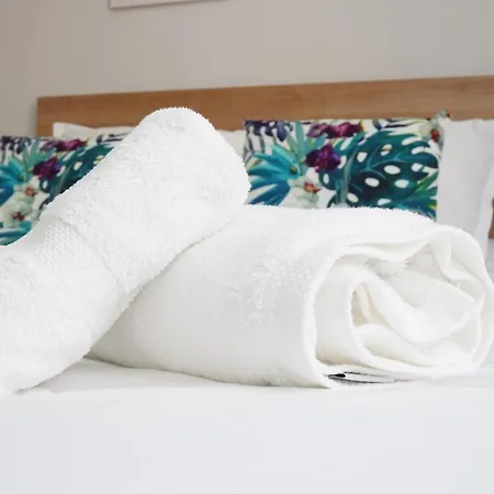 Coqueto Junto A Casco Viejo