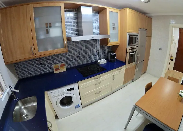 Coqueto Junto A Casco Viejo * 毕尔巴鄂