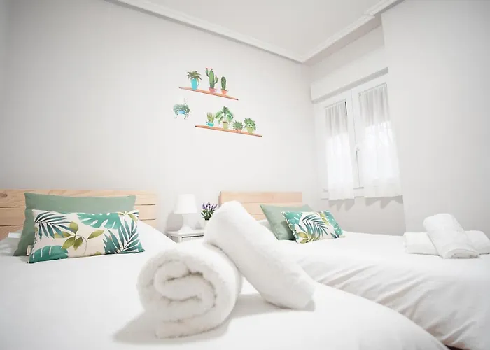 Coqueto Junto A Casco Viejo *